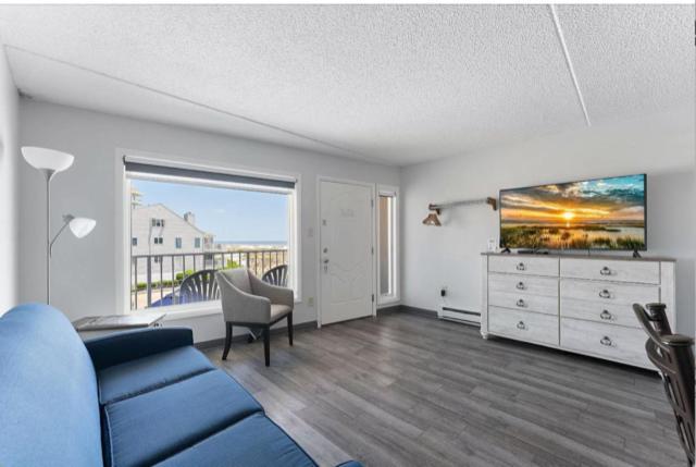 Acacia Beachfront Resort ワイルドウッド・クレスト エクステリア 写真